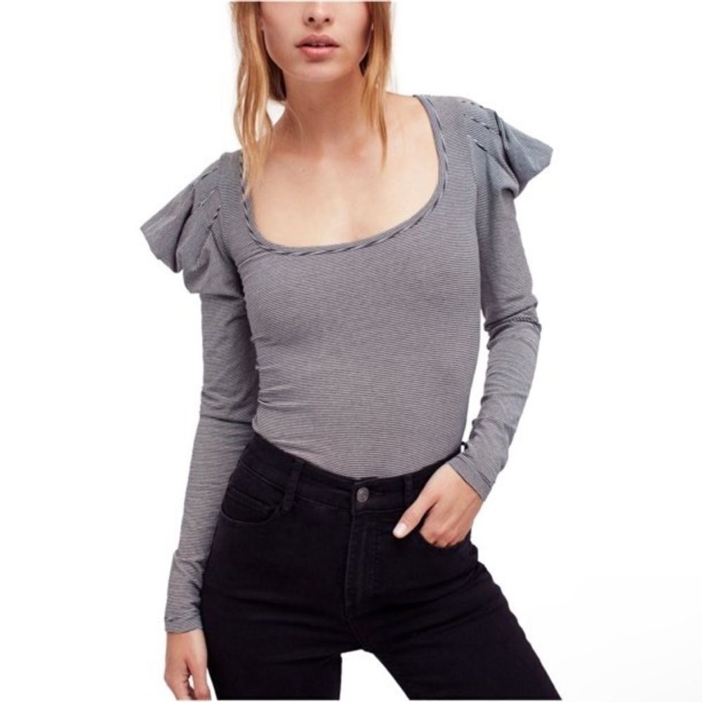 FREE PEOPLE | Penelope Puff Shoulder Black & White Stripe Top Women’s Size XS
